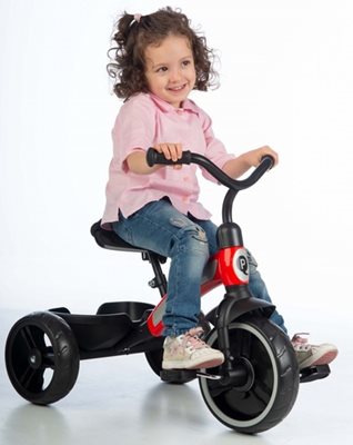 תלת אופן עלית Elite עם שלדת מתכת וגלגלי גומי - אדום Q Play