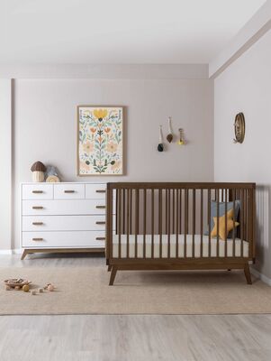 שידה לתינוק קוורץ לבן+אגוז